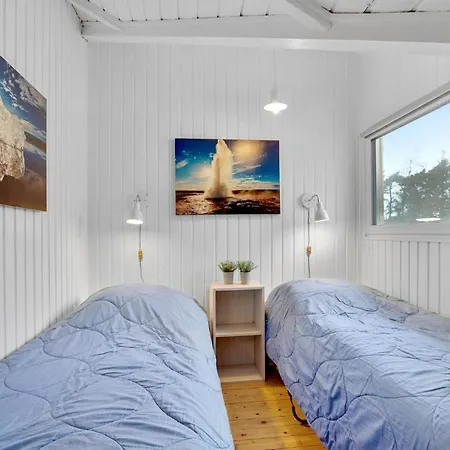 Stunning In Hadsund With Kitchen Σπίτι διακοπών Odde