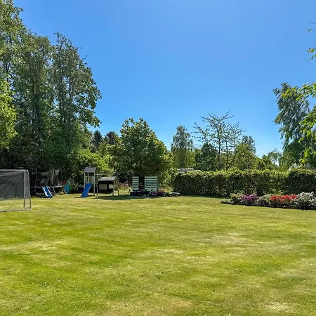 2 Bedroom Awesome Home In Hadsund